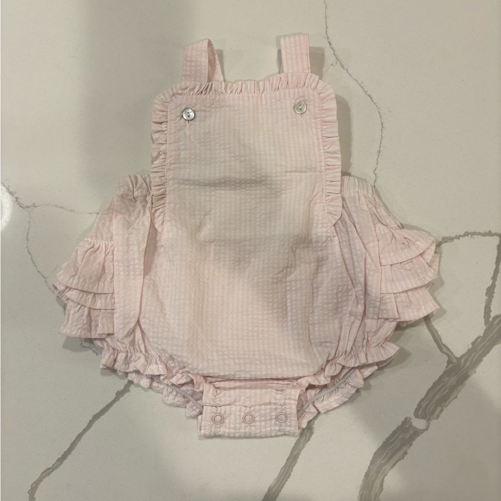 Mudpie Ruffled Pink Seersucker Bubble Romper 0-6 months